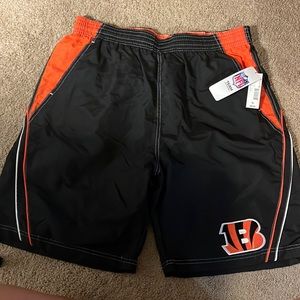 Men’s NFL TEAM APPAREL Bengals XL swim trunks